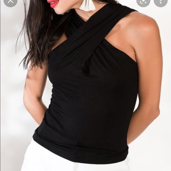 Milan Kiss Criss Cross Tank - Picture 5 of 6